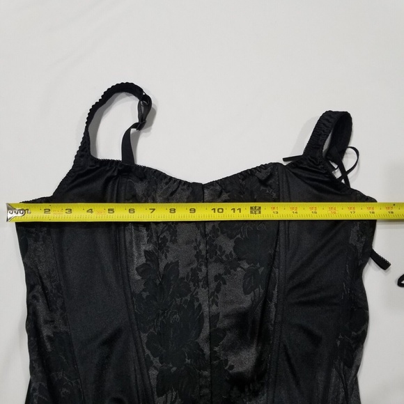 NWT Torrid Corset Thong Set Lingerie Lace Up Plus Size Black 42 - Picture 7 of 10